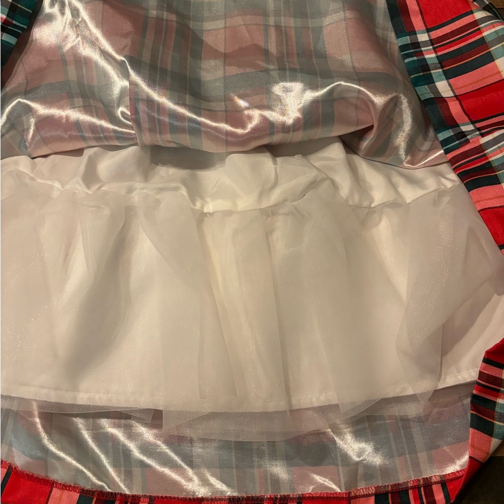 Girl’s Holiday dress/Size 10 - Picture 4 of 4